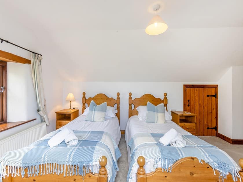 Twin bedroom | Smuggler’s Retreat - Smuggler’s Retreat and Atlantic House, Hartland Point