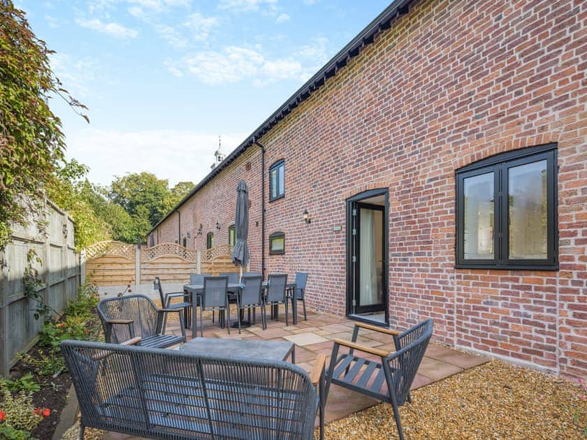 Sitting-out-area | Martingale - Tedsmore Hall Estate properties, Oswestry