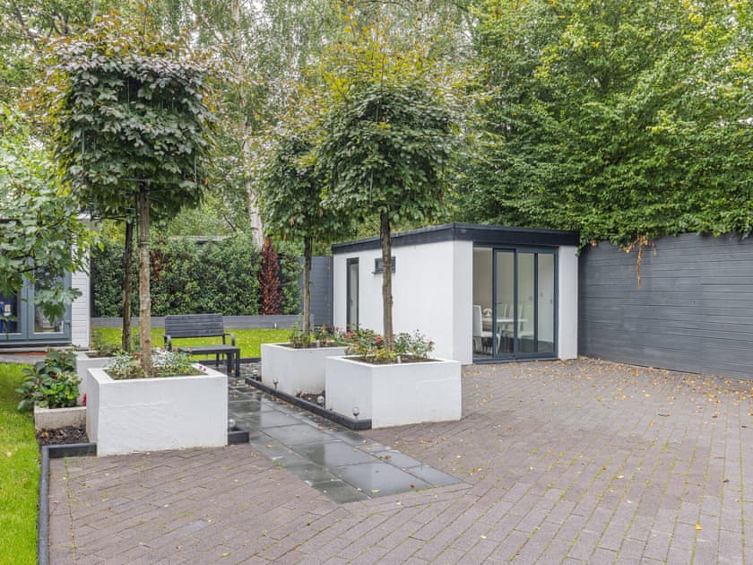 Exterior | Manchester’s Hidden Gem, Timperley, Greater Manchester