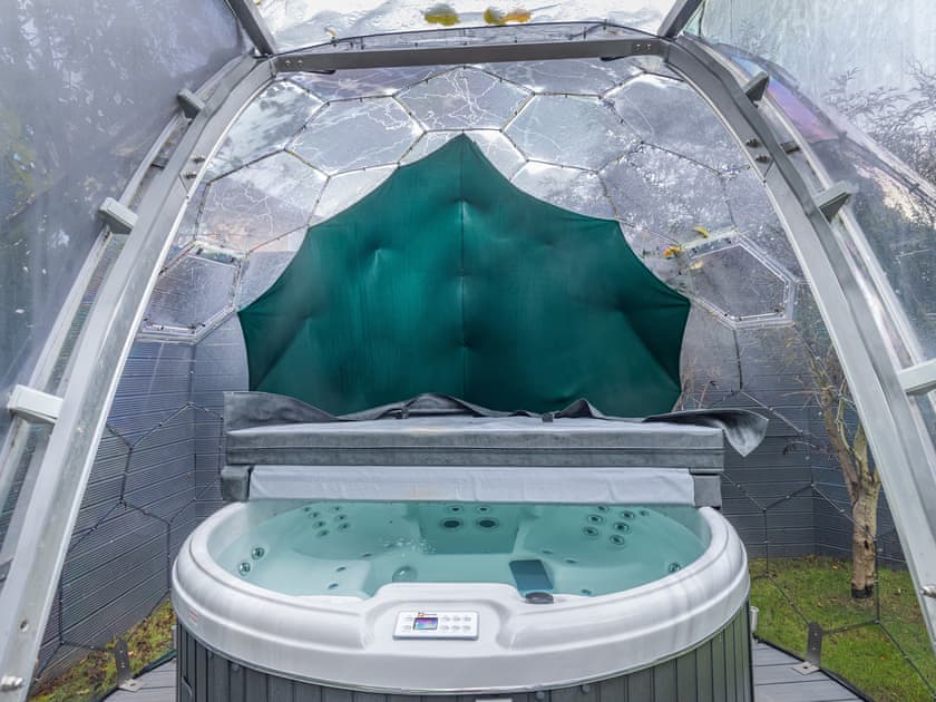 Jacuzzi | Manchester’s Hidden Gem, Timperley, Greater Manchester