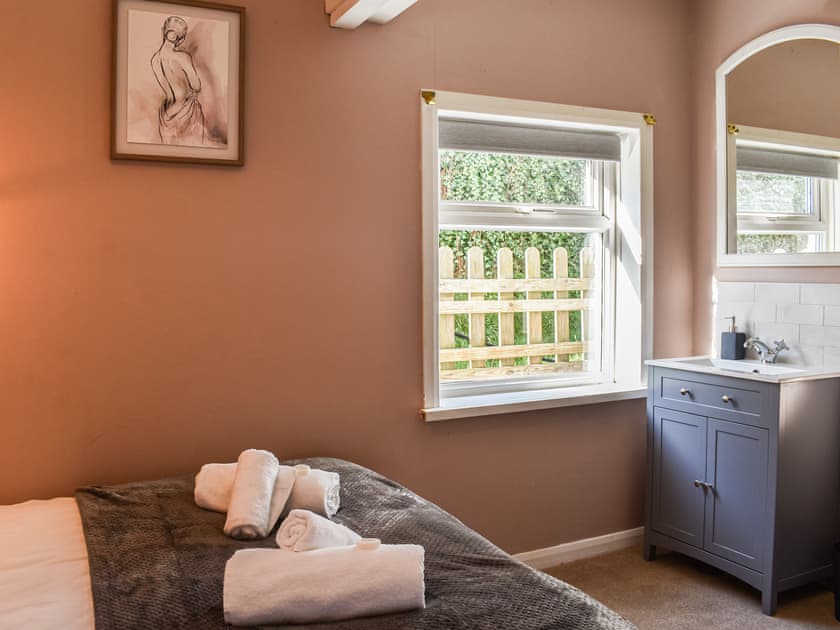 Double bedroom | Seals Cove, Polzeath