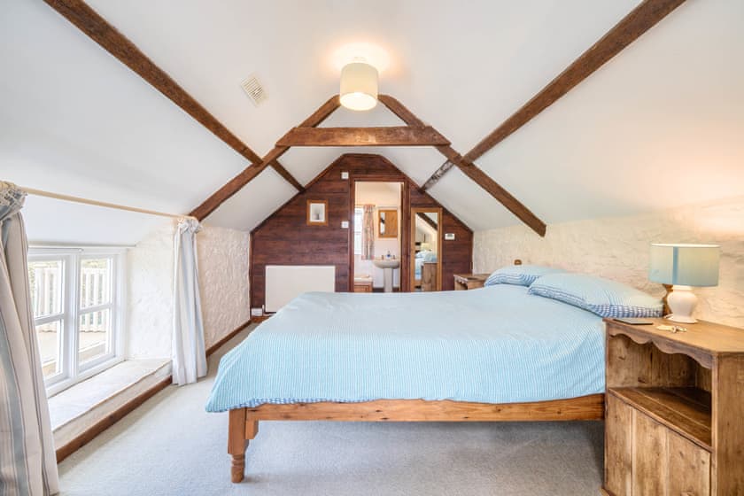 Bedroom 9 The Creamery Annexe First Floor Double bed with ensuite | Park Farmhouse, Chideock, near Bridport