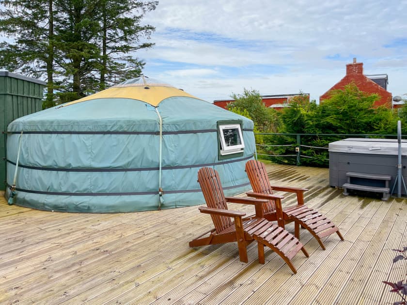 Decking | Green Yurt - Clochforbie Yurts, Fisherie