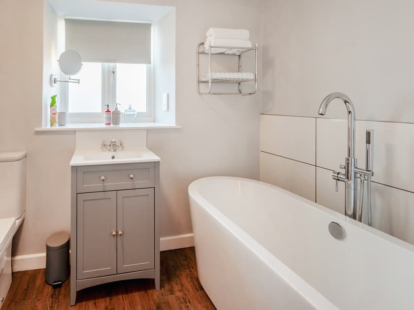 Bathroom | Hillview Cottage, North Nibley, near Dursley