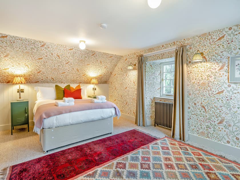 Double bedroom | Baillies Cottage - Croiscrag Lodge, Rannoch, near Pitlochry