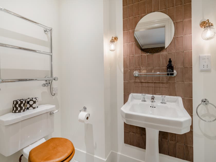 Shower room | Baillies Cottage - Croiscrag Lodge, Rannoch, near Pitlochry