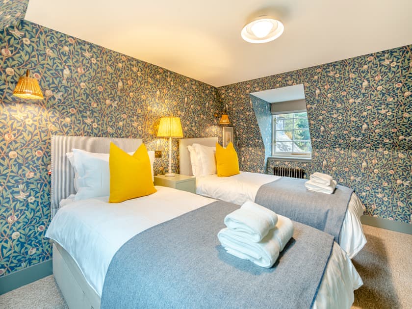 Twin bedroom | Wardens Cottage - Croiscrag Lodge, Rannoch, near Pitlochry