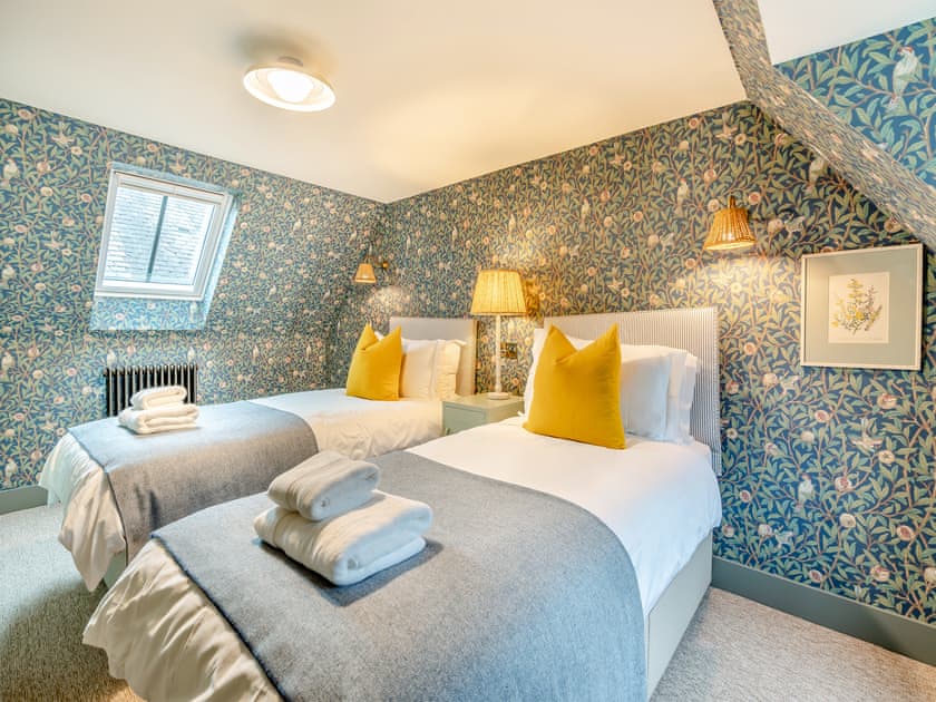 Twin bedroom | Wardens Cottage - Croiscrag Lodge, Rannoch, near Pitlochry