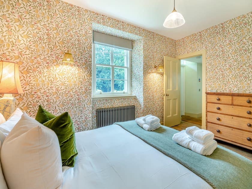 Double bedroom | Cooks Cottage - Croiscrag Lodge, Rannoch, near Pitlochry
