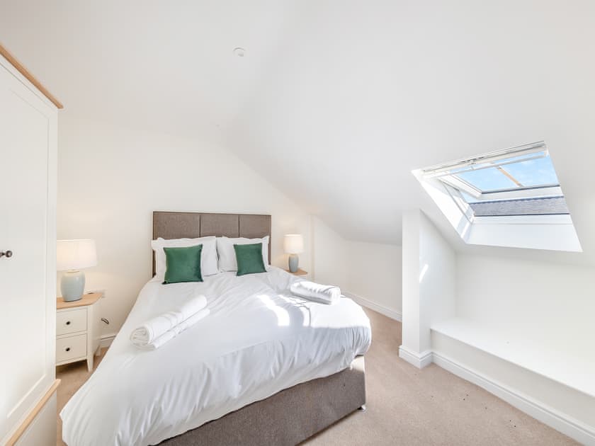Double bedroom | No 8 - The Stables - Tedsmore Hall Estate properties - Tedsmore Hall Estate Properties, Oswestry