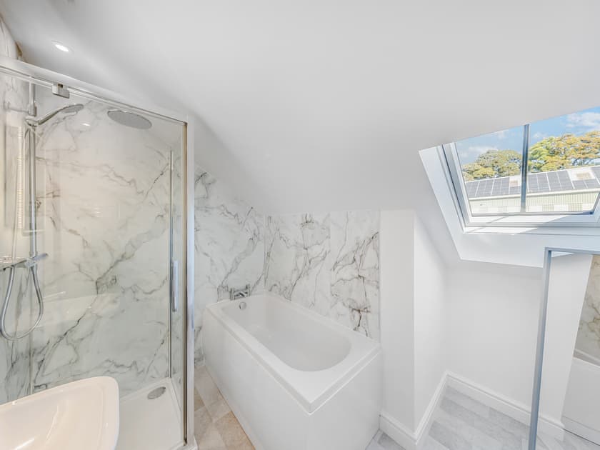 Bathroom | No 8 - The Stables - Tedsmore Hall Estate properties - Tedsmore Hall Estate Properties, Oswestry