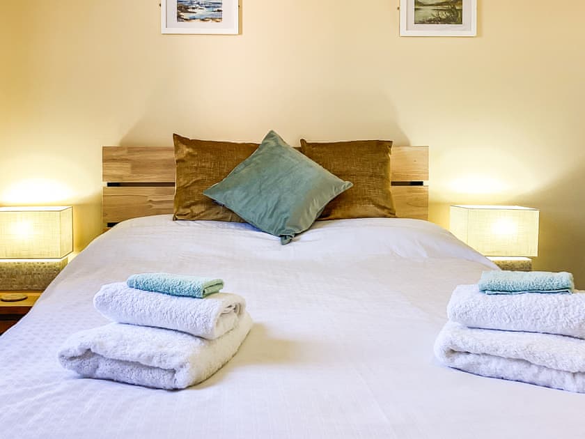 Double bedroom | Taigh na Tunnagan, Nairn