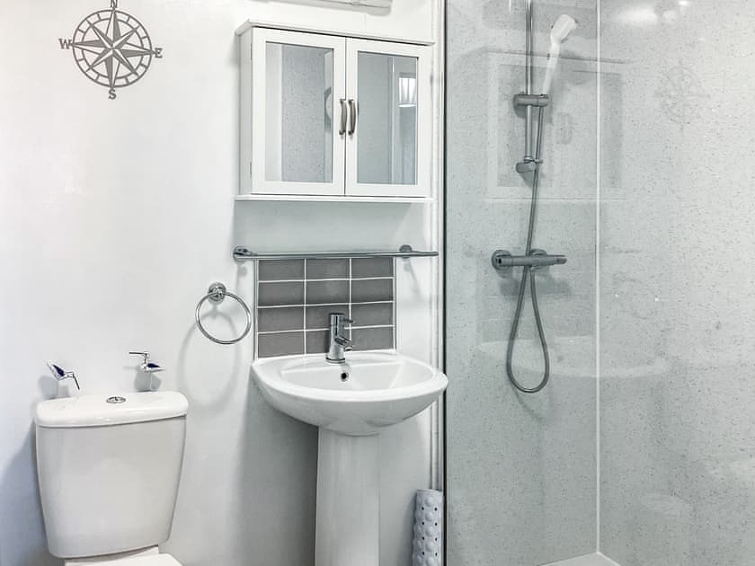 Bathroom | Taigh na Tunnagan, Nairn