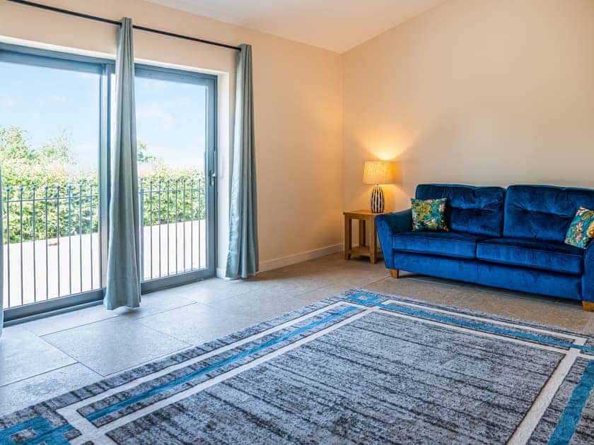 Interior | Bears Court Unit 7 - Bears Court, Little Rissington