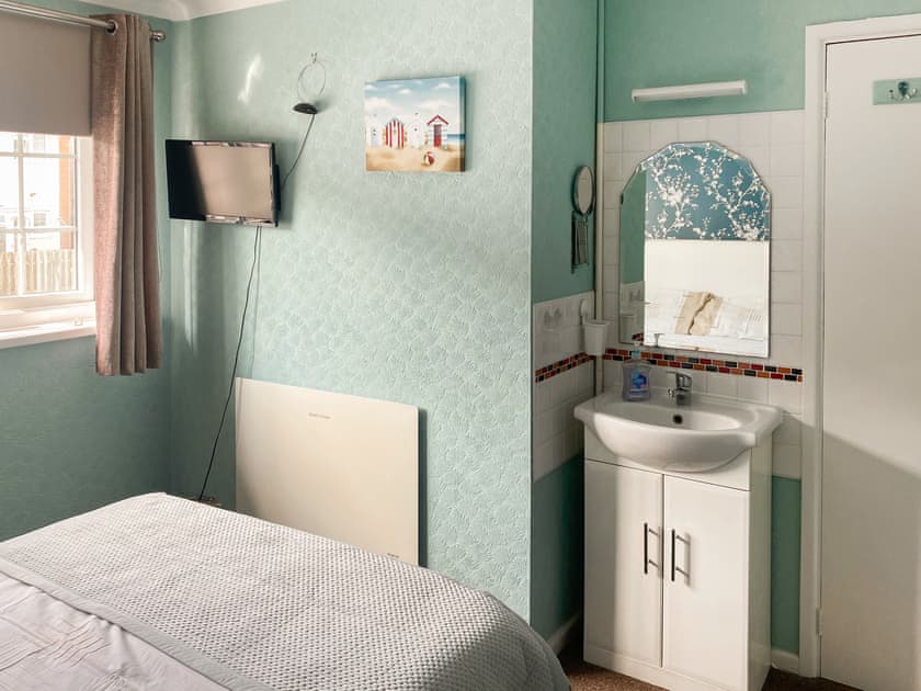 Double bedroom | Waters Edge, Portreath