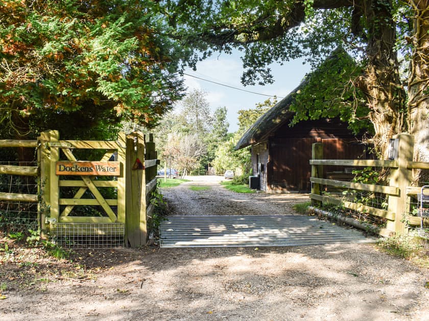 Entrance to property  | The Cottage at Dockens Water, Linwood, near Ringwood