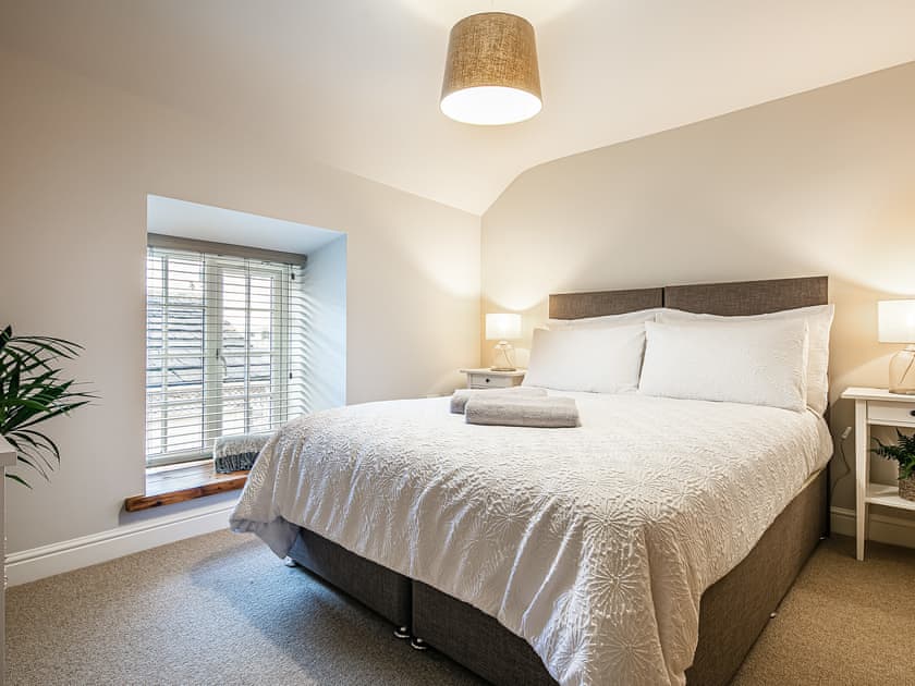 Double bedroom | James Cottage, Buxton