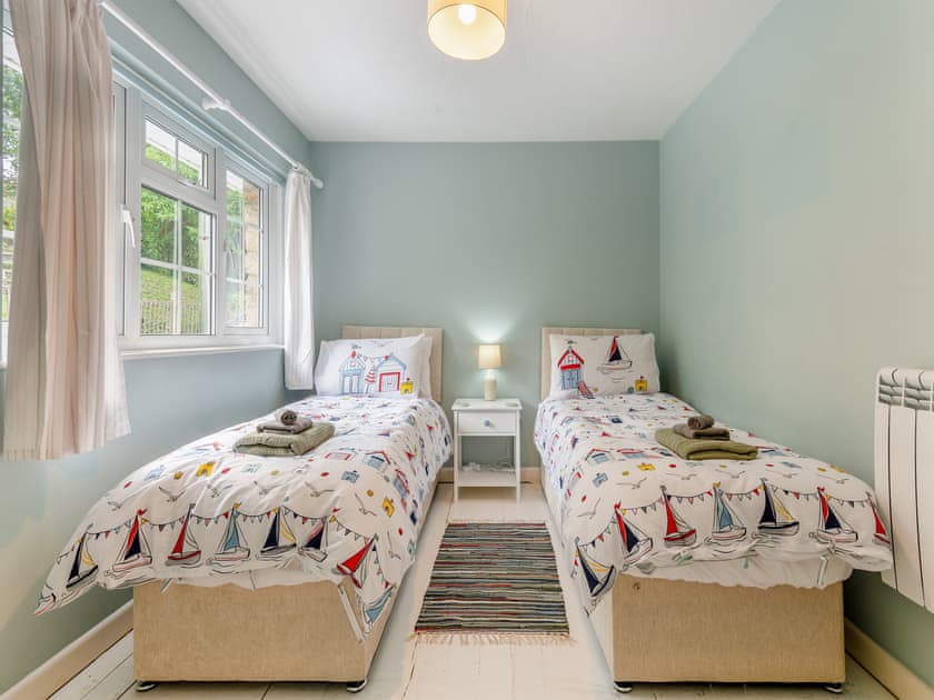 Twin bedroom | The Retreat, Wareham
