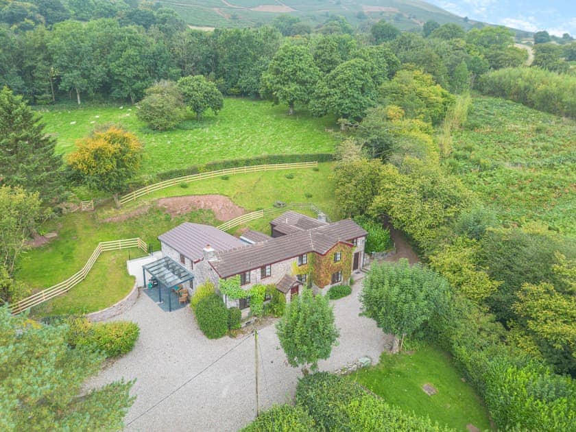 Exterior | Heol Llygoden, Pengenffordd, Talgarth, Brecon