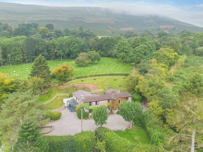 Exterior | Heol Llygoden, Pengenffordd, Talgarth, Brecon