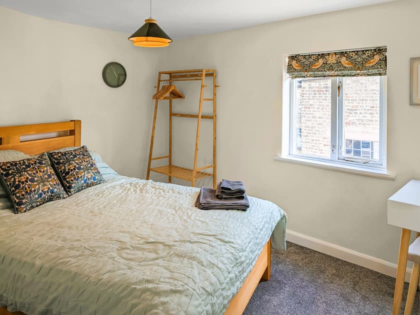 Double bedroom | Curiosity Cottage, Eyam