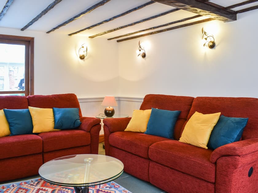 Living area | Little Thatch, Ringwood