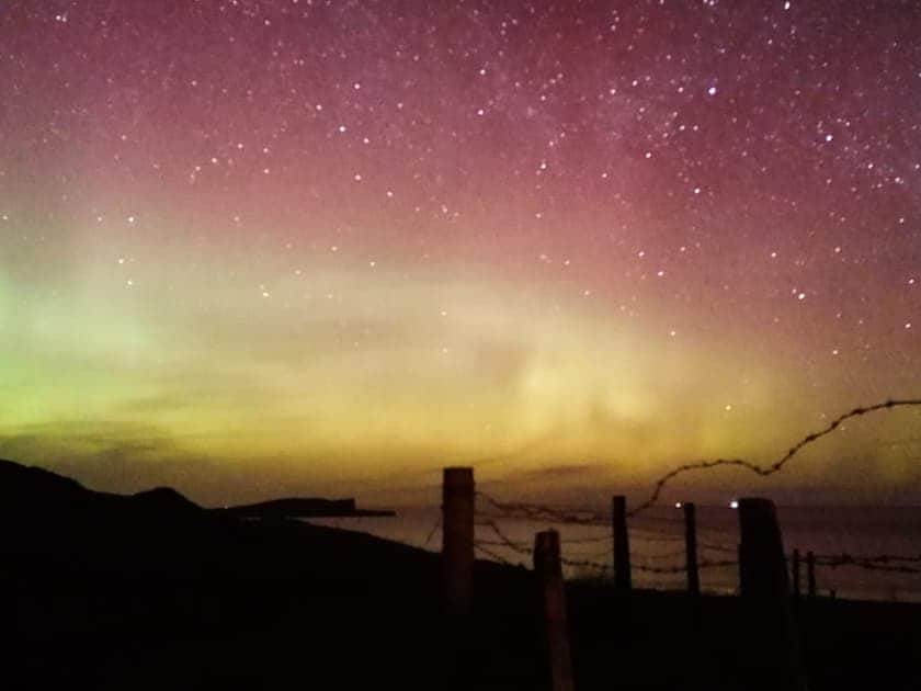 Surrounding area | Wavecrest, Staffin