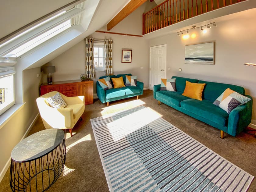 Living area | Broad Holidays - Townhouse - Broad Street Gardens Apartments, All Orkney Islands