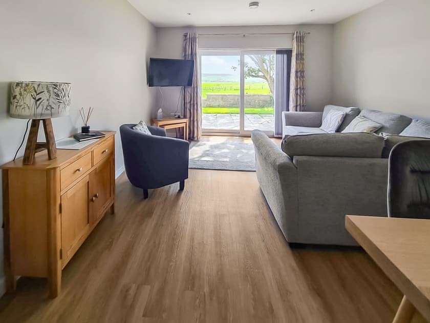 Open plan living space | Quina, Finstown