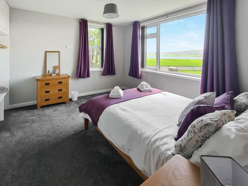 Double bedroom | Quina, Finstown