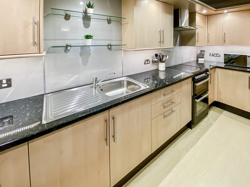 Kitchen | Broad Street Gardens 3 - Broad Street Gardens Apartments, All Orkney Islands