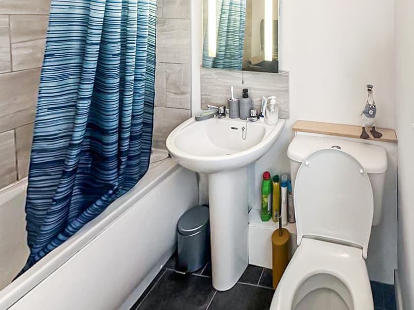 Bathroom | Kathali Cottage, Exmouth
