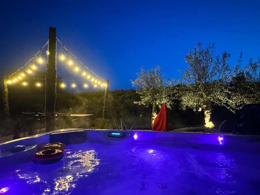 Hot tub on request at a cost | Monument House, Totland