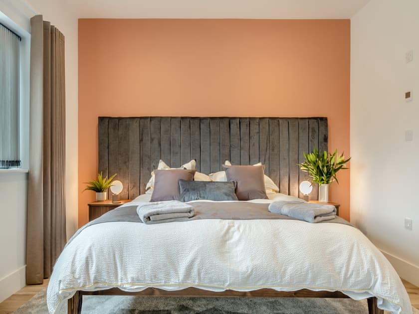 Double bedroom | Monument House, Totland