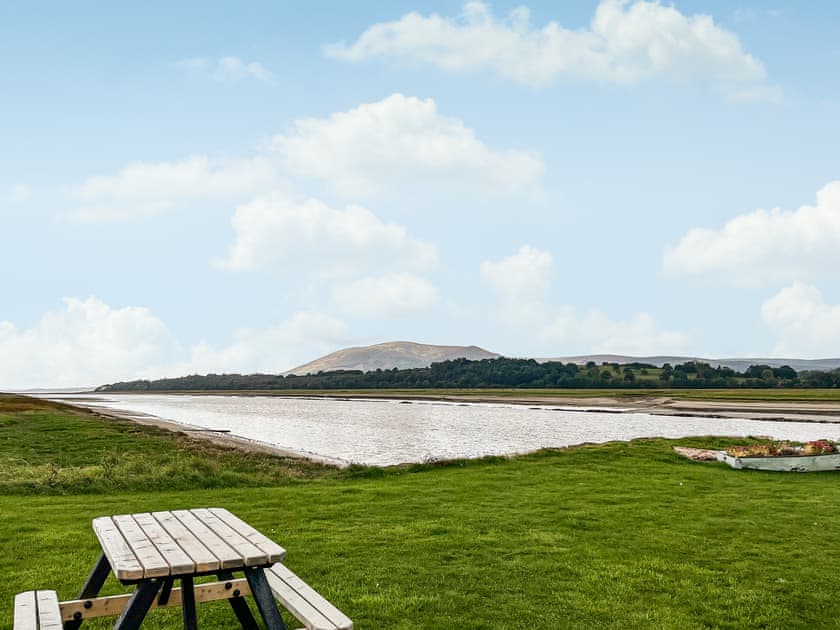 Surrounding area | Rubylea, Dumfries