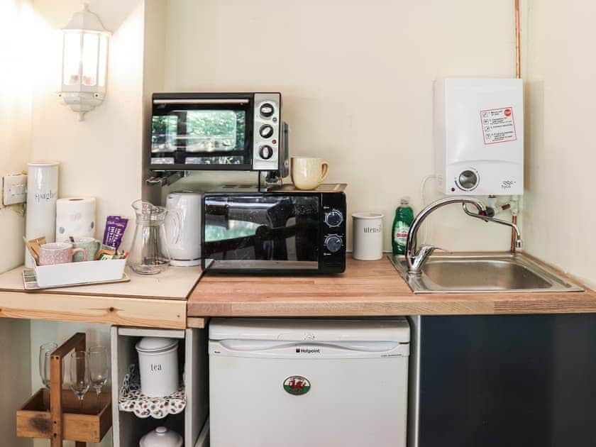 Kitchen | Bryn Poeth Annexe - Bryn Poeth Properties, Bodorgan