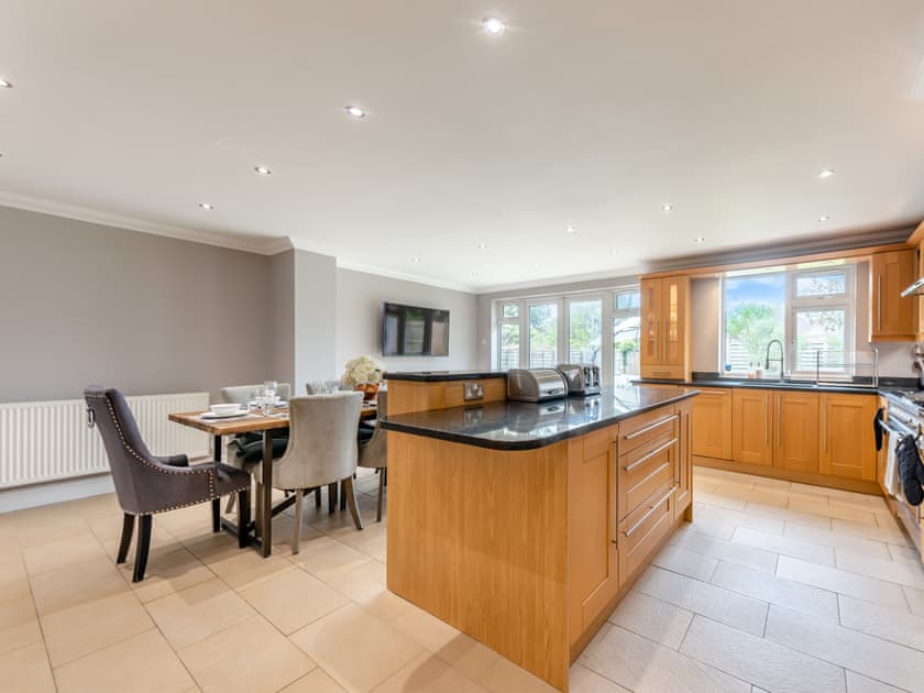 Kitchen/diner | Marine Villa, Goring By Sea