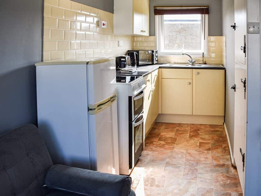 Kitchen | Harley’s Beach House, California, Scratby