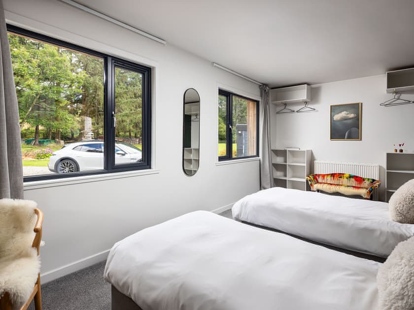 Twin bedroom | Carsaig, Brig o’Turk, near Callander