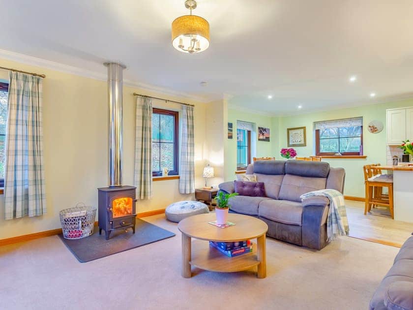 Living area | Bunchrew Farm Cottage, Inverness