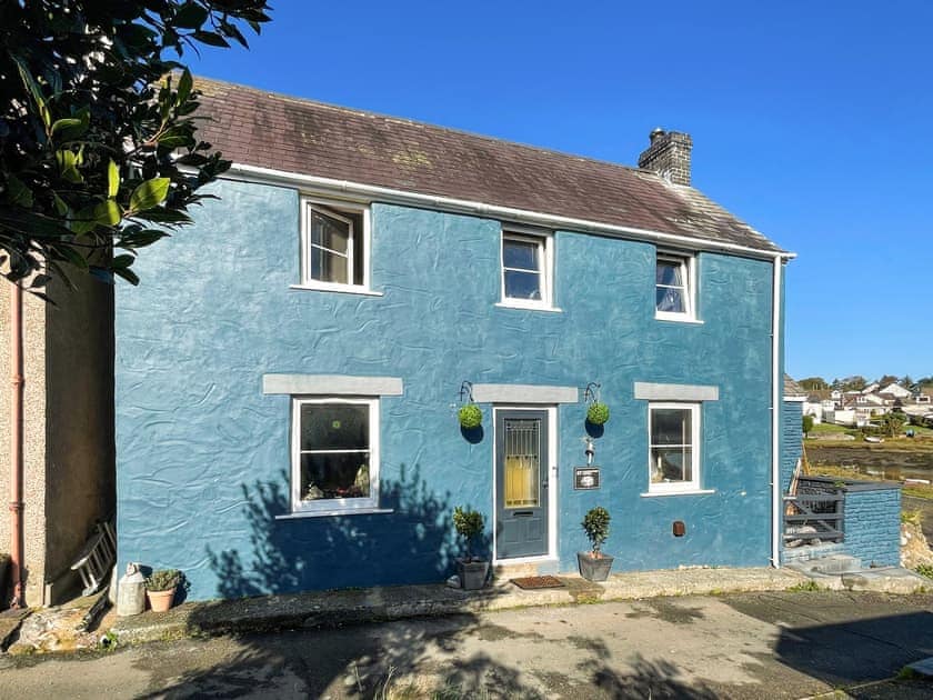 Exterior | Oyster Catcher Cottage, Haverfordwest