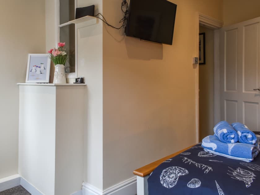 Double bedroom | Seagull Cottage, Looe