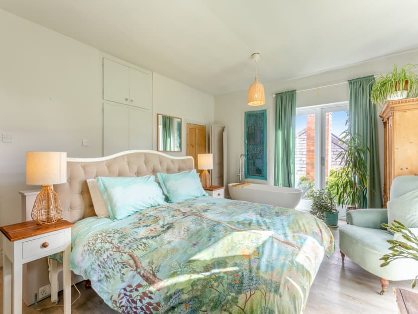 Double bedroom | Farndon Grange, East Farndon