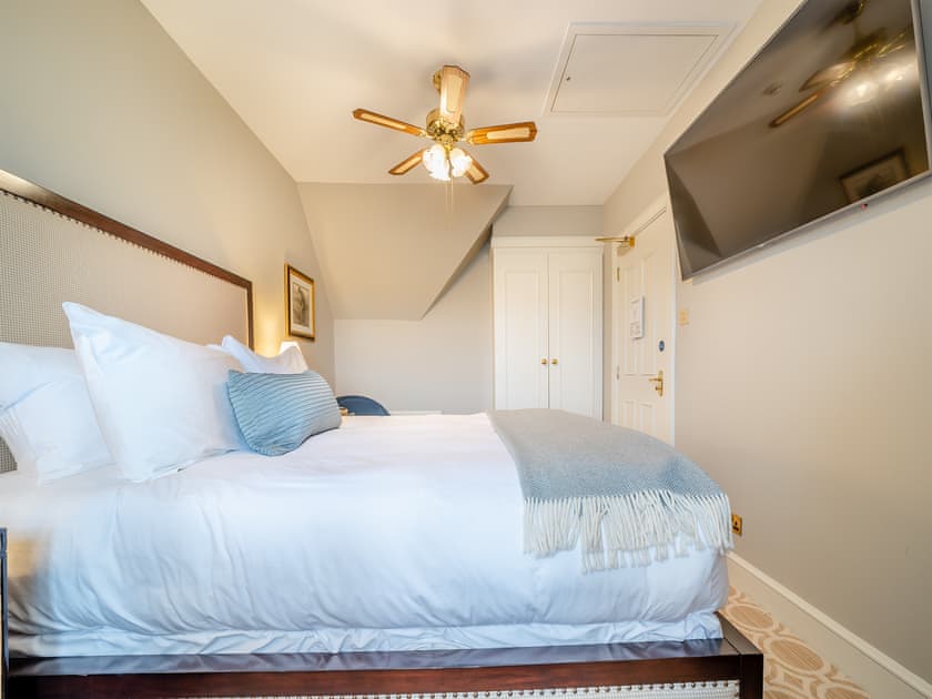 Double bedroom | Lundin Links - Lands of Turnberry Cottage, Turnberry