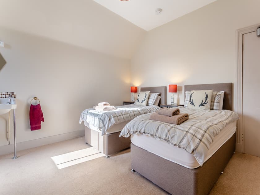 Twin bedroom | Crannoch Self Catering, Cullen, near Buckie