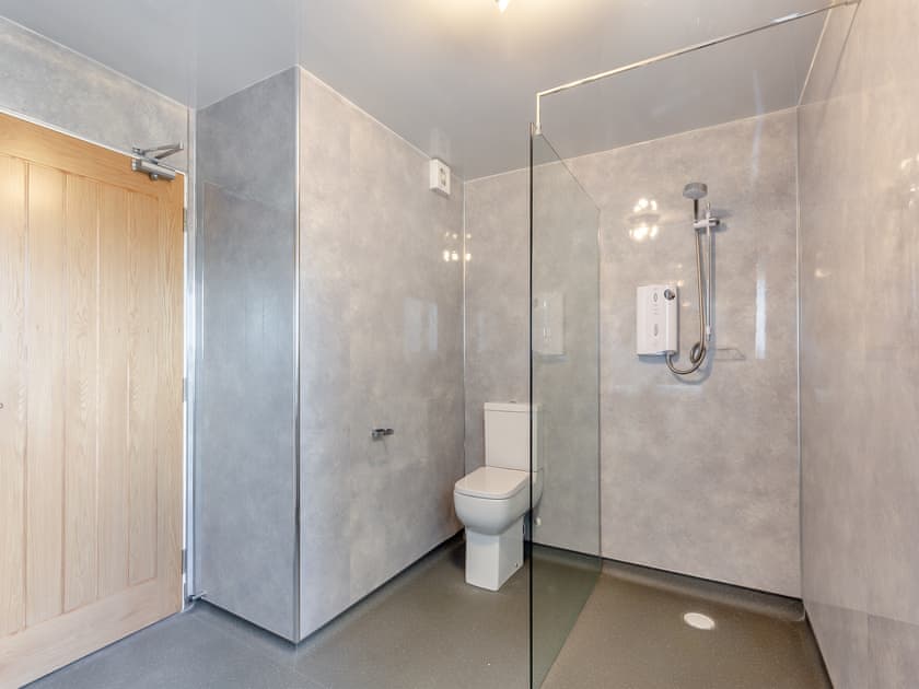 Bathroom | Crannoch Self Catering, Cullen, near Buckie