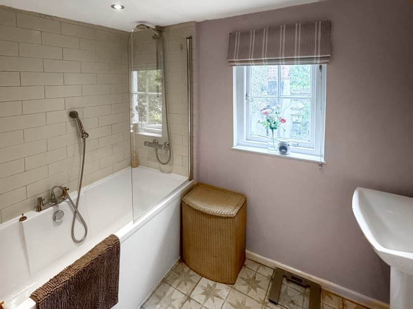Bathroom | Ebford Court, Exeter