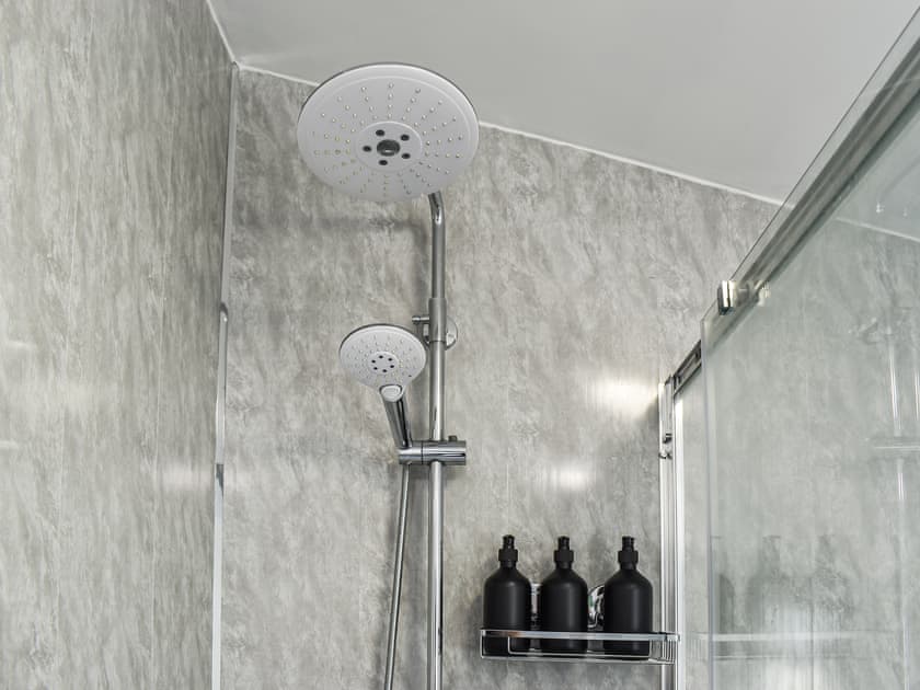 Bathroom | Coastal Cottage, Saltburn-by-the-Sea