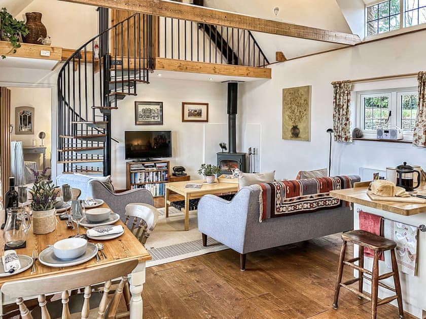 Open plan living space with wooden floor | The Cottage, Richards Castle, near Ludlow