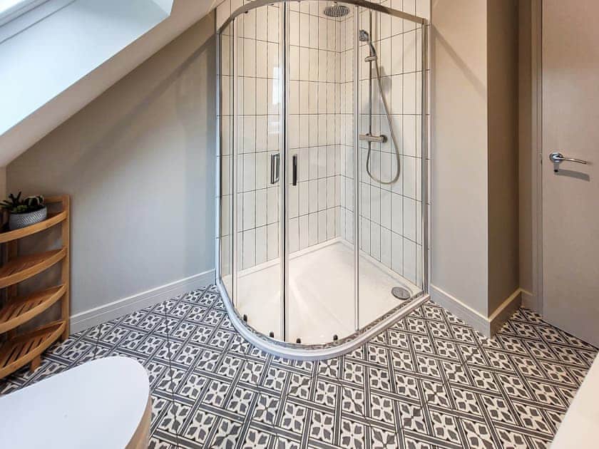 Bathroom | Bramley Lodge - Middle Huntingford Barns, Charfield, near Wotton-under-Edge